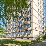 Apartment Old Town And River View